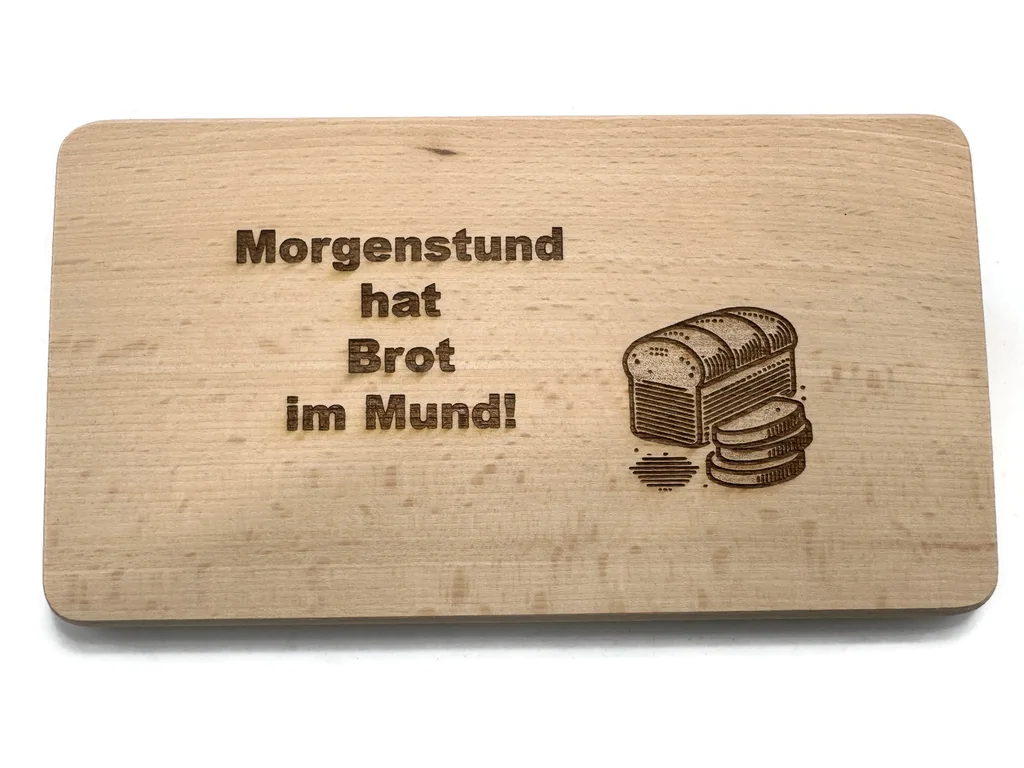Frühstücksbrettchen aus Buchenholz mit Brot-Motiv langlebig und hitzebeständig
