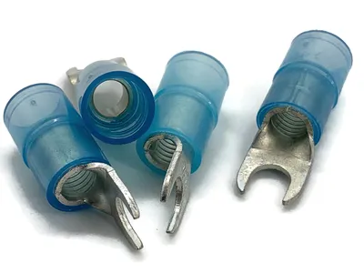 eXODA Gabelkabelschuh 10mm2 bis 16mm2 M6 isoliert 4x Ringöse blau